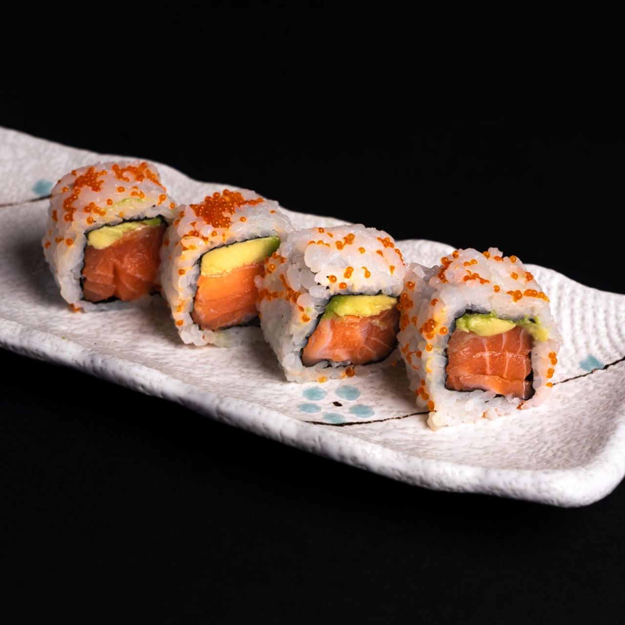 Spicy Salmon Roll (4 Rolls)